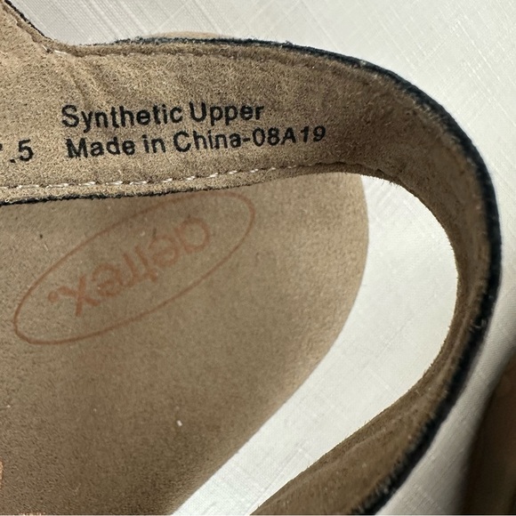 Aetrex Women's 40 (9-9.5) Gabby Bronze Adjustable Sandals - Picture 12 of 17